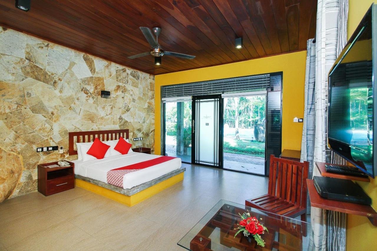 Oyo 471 Randiya Hotel Моратува Номер фото